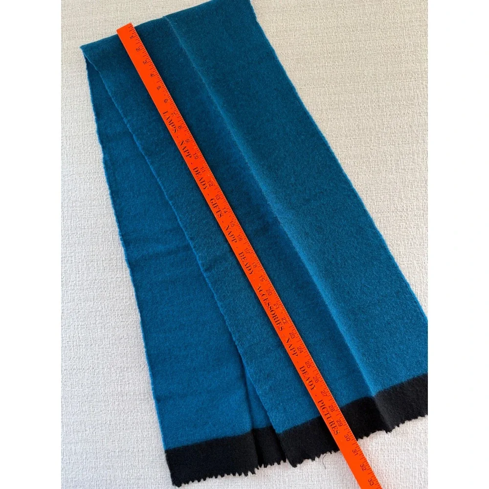 Vtg Honey Collection 100% Wool Scarf Blue Green Back  Reversible Made in Japan